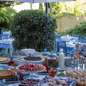 Imperia Hotel